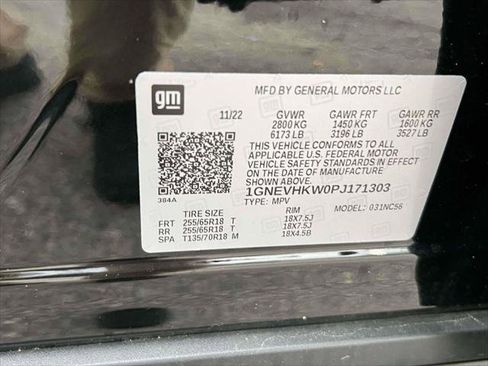 Used 2023 Chevrolet Traverse LT image 18