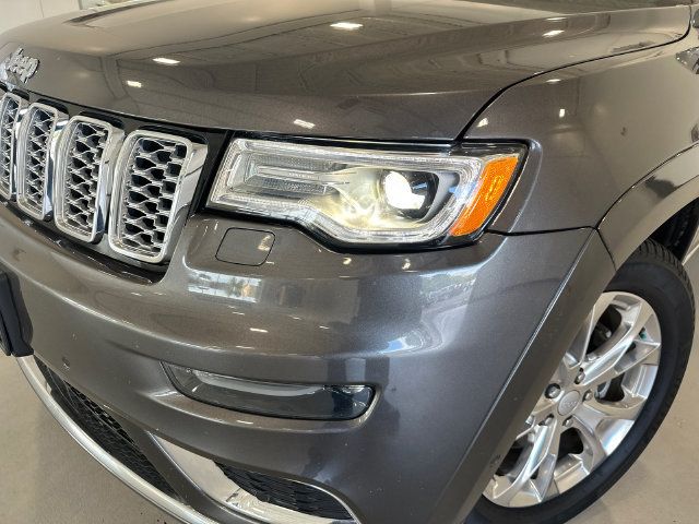 Used 2019 Jeep Grand Cherokee Summit AWD/4WD image 9