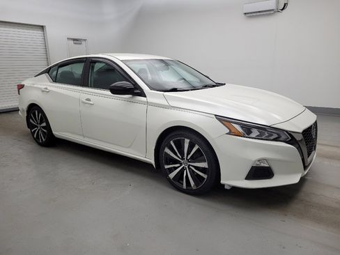 Used 2019 Nissan Altima 2.5 SR image 11