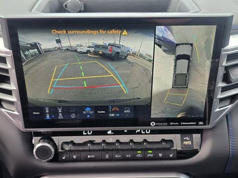 Used 2024 Toyota Tundra Platinum image 6