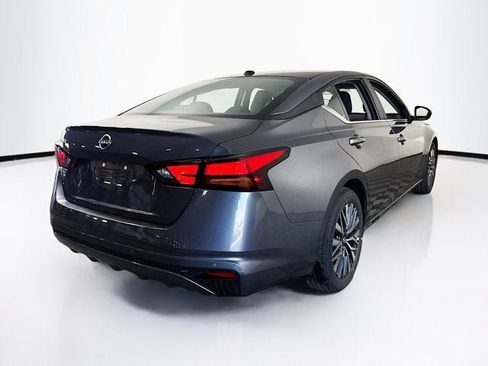 New 2026 Nissan Altima 2.5 SV FWD image 5
