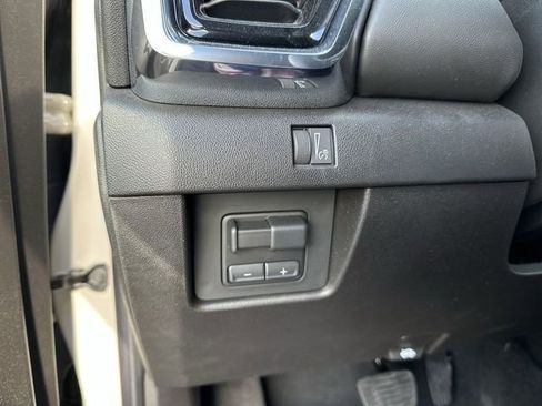 New 2026 GMC Canyon Elevation w/ Convenience Package image 18