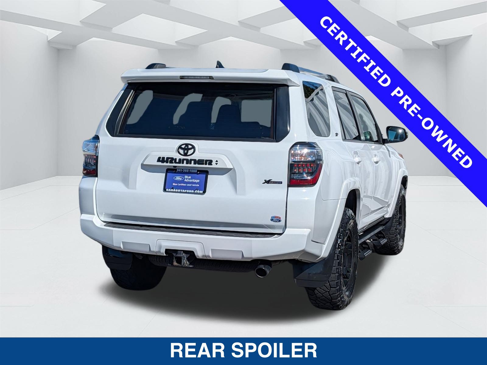 Used 2022 Toyota 4Runner SR5 Premium w/ Moonroof Package RWD image 5