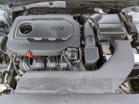 Used 2015 Hyundai Sonata Limited FWD image 32