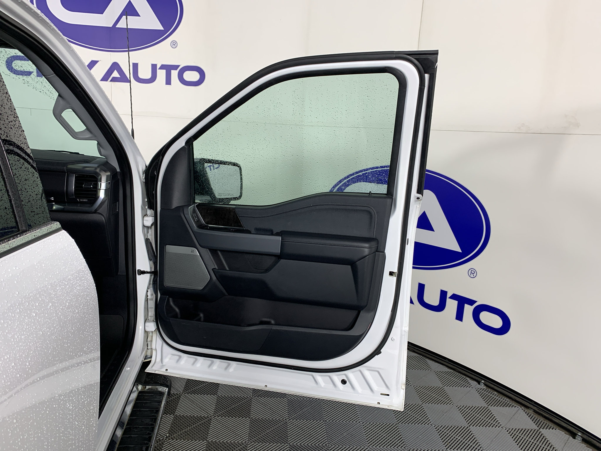 Used 2021 Ford F150 Lariat RWD image 34