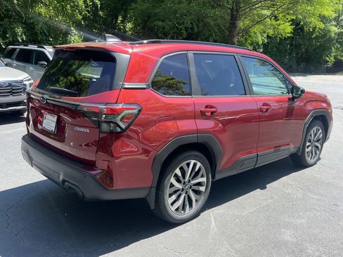 New 2026 Subaru Forester Touring AWD/4WD image 7