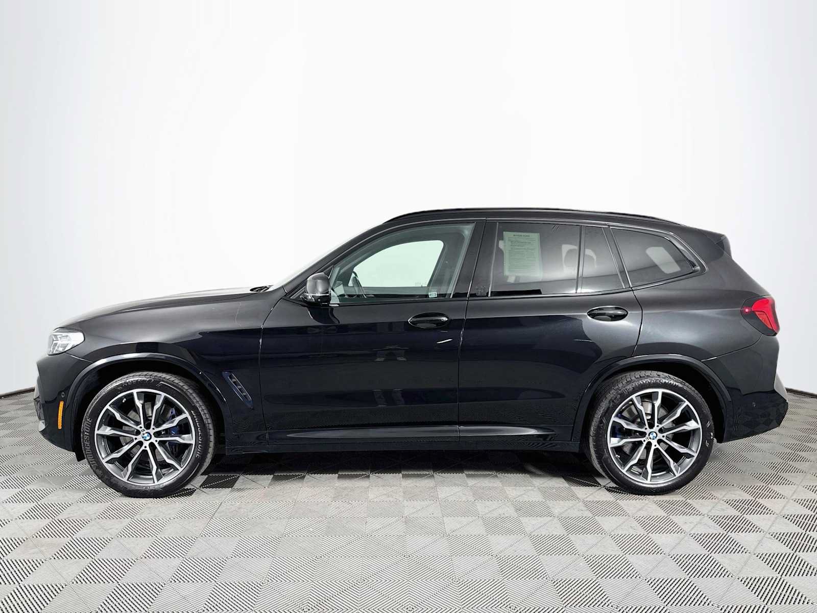Used 2022 BMW X3 xDrive30i w/ Premium Package Enhanced AWD/4WD image 8