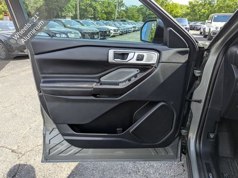 Used 2020 Ford Explorer ST w/ ST Street Pack AWD/4WD image 12
