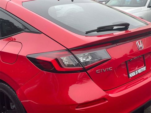 Certified 2022 Honda Civic Sport image 9