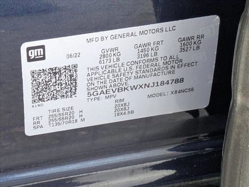 Used 2022 Buick Enclave Premium image 25