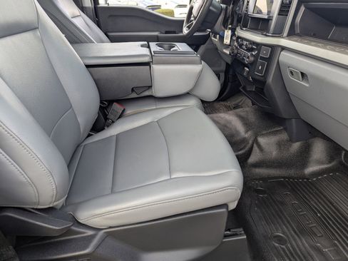 Used 2024 Ford F250 XL w/ Snow Plow Prep Package image 11