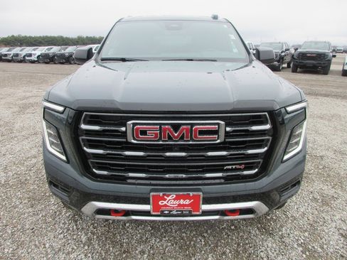 New 2026 GMC Yukon AT4 image 10
