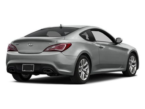 Used 2016 Hyundai Genesis Coupe 3.8 image 5