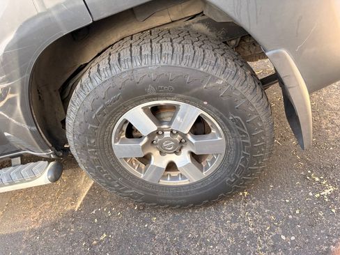 Used 2013 Nissan Xterra PRO-4X w/ Pro-4x Leather Pkg AWD/4WD image 7