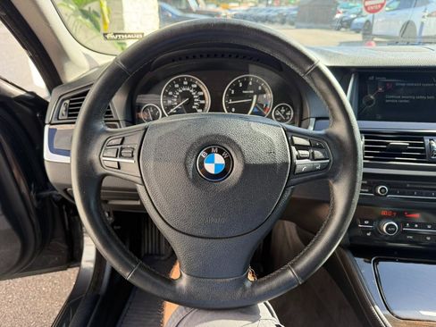 Used 2014 BMW 528i xDrive Sedan image 25