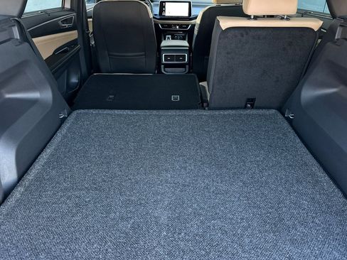 New 2026 Volkswagen Atlas Cross Sport SE image 13