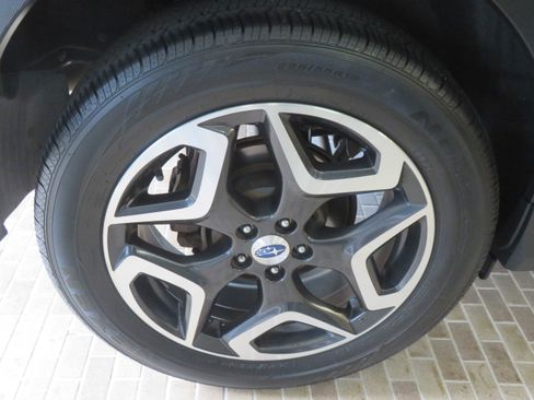 Used 2018 Subaru Crosstrek 2.0i Limited image 9