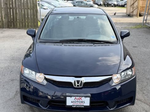 Used 2010 Honda Civic LX image 4
