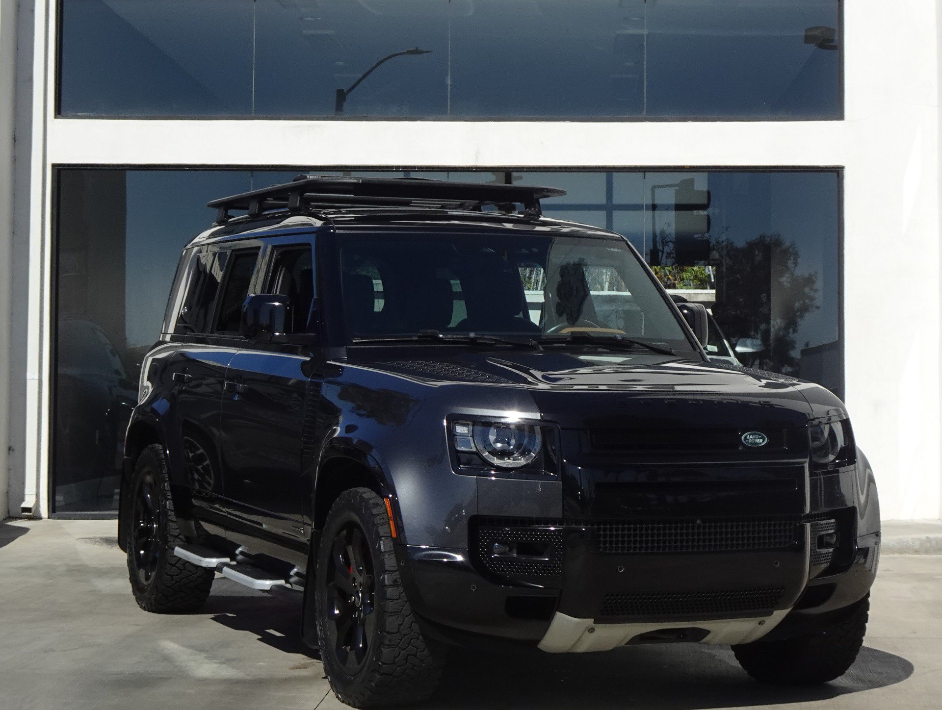 Used 2022 Land Rover Defender 110 X AWD/4WD image 9