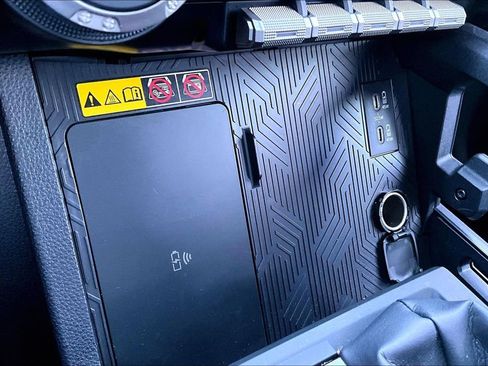 Used 2025 Toyota 4Runner TRD Off-Road Premium w/ Tow Technology Package image 32