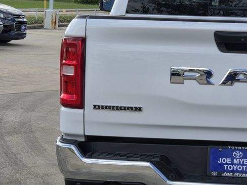 Used 2025 RAM 1500 Big Horn AWD/4WD image 10