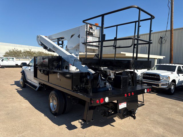 Used 2019 RAM 5500 Tradesman w/ Payload Upgrade Package AWD/4WD image 6