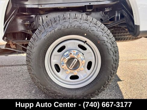 Used 2019 Ford F250 XL w/ Power Equipment Group AWD/4WD image 17