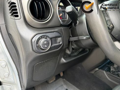 Certified 2023 Jeep Gladiator Sport AWD/4WD image 47