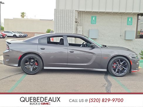 Used 2023 Dodge Charger R/T w/ Blacktop Package RWD image 8