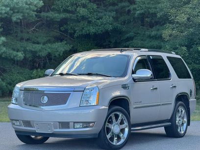 Used 2008 Cadillac Escalade AWD