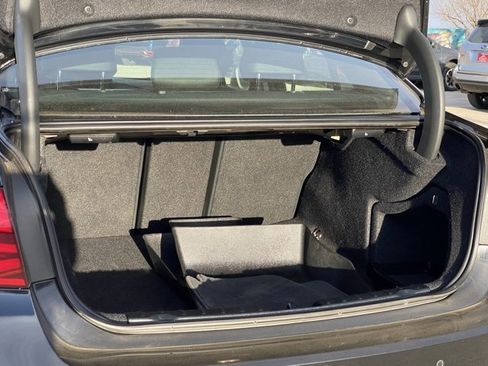 Used 2018 BMW 320i xDrive Sedan image 23