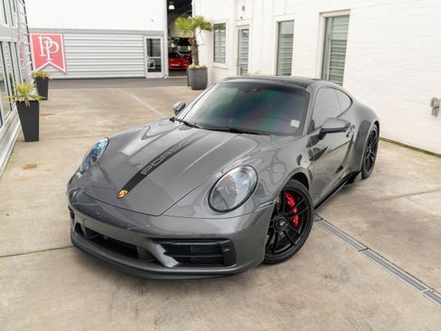 Used 2022 Porsche 911 Carrera 4 GTS image 3