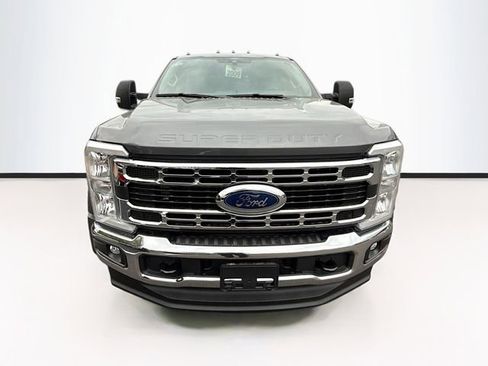 New 2026 Ford F450 XLT w/ XLT Value Package AWD/4WD image 2