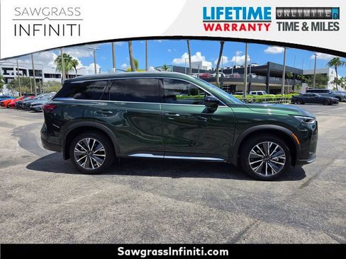 Used 2026 INFINITI QX60 Luxe w/ Cargo Package FWD image 9