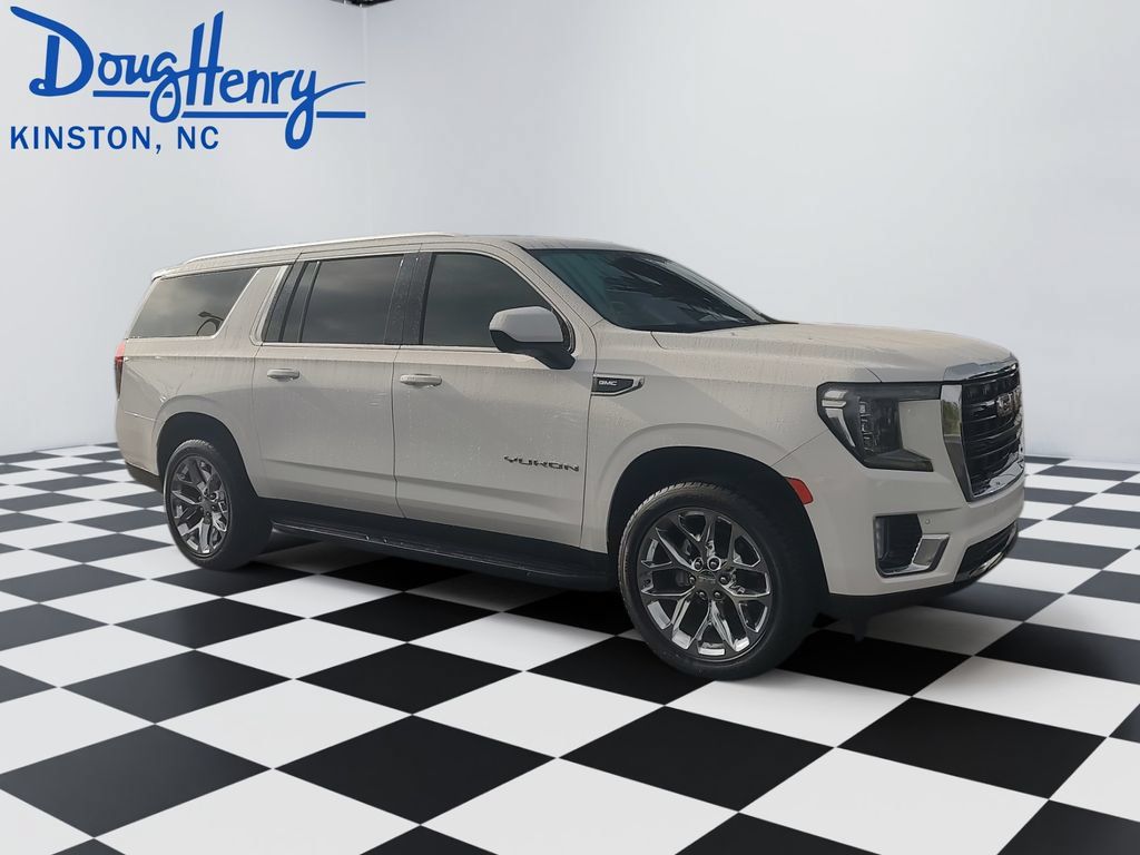 Used 2024 GMC Yukon XL SLE w/ LPO, Floor Liner Package RWD image 7