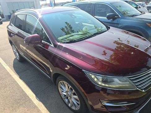 Used 2016 Lincoln MKC Reserve w/ Lincoln MKC Climate Package FWD image 3