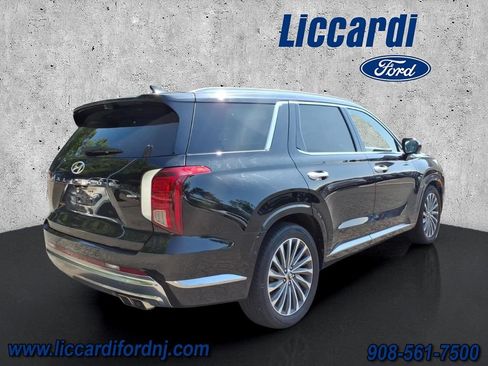 Used 2024 Hyundai Palisade Calligraphy AWD/4WD image 4