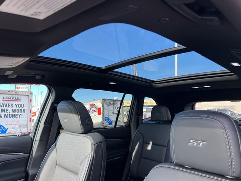 New 2026 Buick Enclave Sport Touring image 36