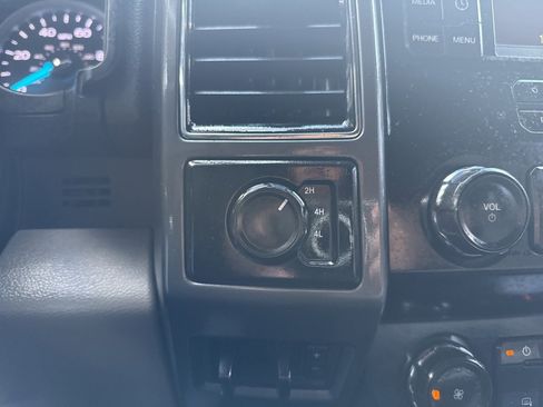 Used 2019 Ford F250 XLT image 31