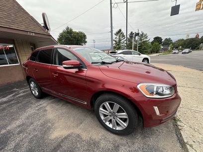 Used 2017 Volvo XC60 T5 Inscription w/ Advanced Package