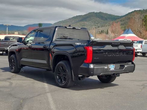 Used 2024 Toyota Tundra Platinum image 12