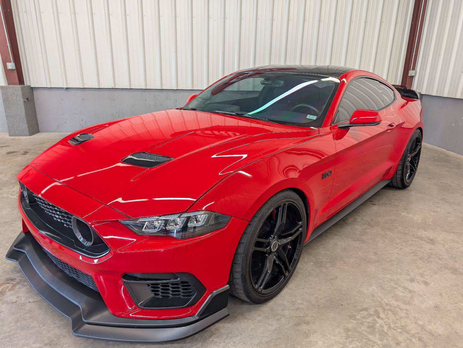 Used 2018 Ford Mustang GT Premium w/ GT Performance Package RWD image 1