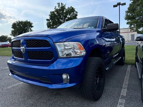 Used 2016 RAM 1500 Express w/ Popular Equipment Group AWD/4WD image 4