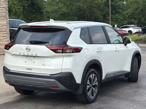 Used 2023 Nissan Rogue SV AWD/4WD image 7