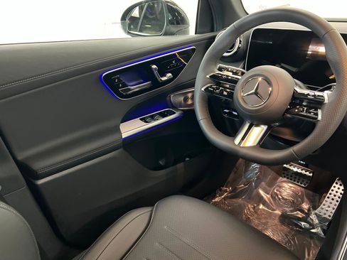 New 2026 Mercedes-Benz GLC 300 GLC 300 image 11
