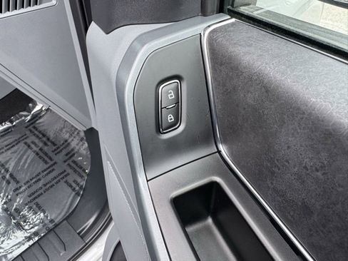 Used 2024 Ford F150 XLT w/ Equipment Group 302A MID image 40