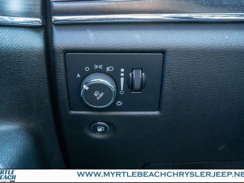 Used 2014 Jeep Grand Cherokee Limited w/ Trailer Tow Group IV image 29