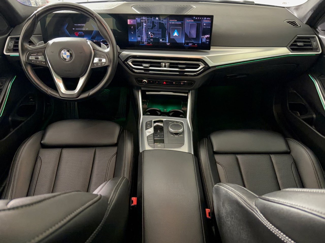 Certified 2024 BMW 330i Sedan w/ Convenience Package RWD image 17