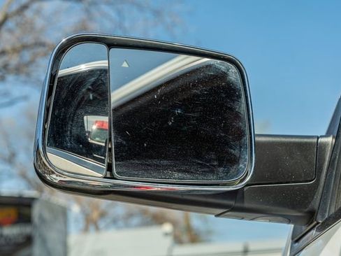 Used 2019 RAM 1500 Limited image 11