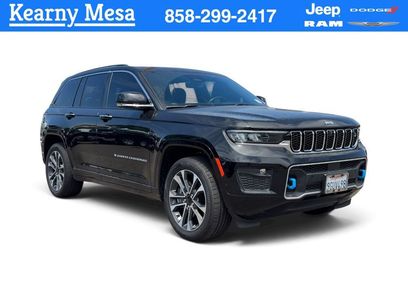 Used 2022 Jeep Grand Cherokee Overland w/ Advanced Protech Group III